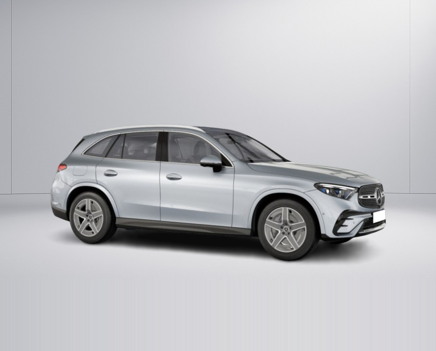 Mercedes-Benz GLC 300 4MATIC AMG Line (2)
