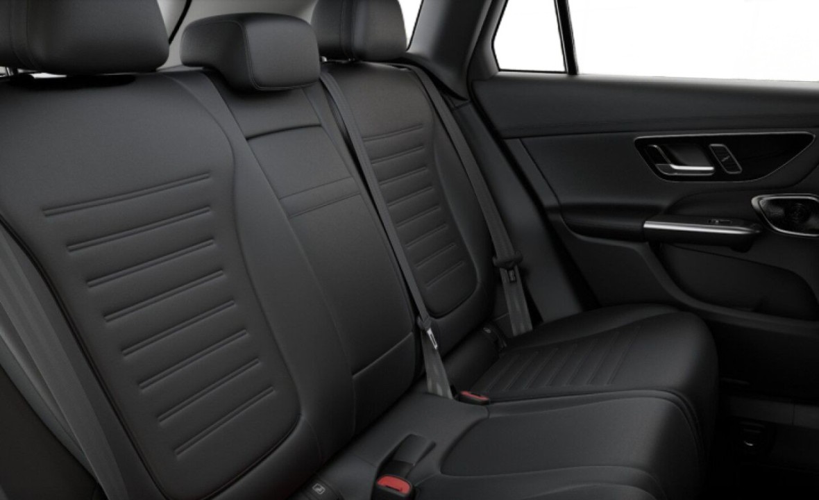 Mercedes-Benz GLC 300 4MATIC AMG Line - foto 15