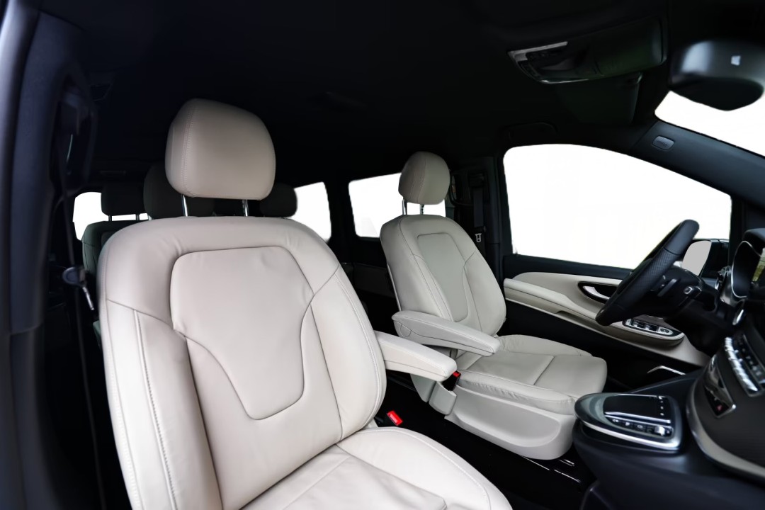 Mercedes-Benz V 300d 4MATIC Extralong - foto 7