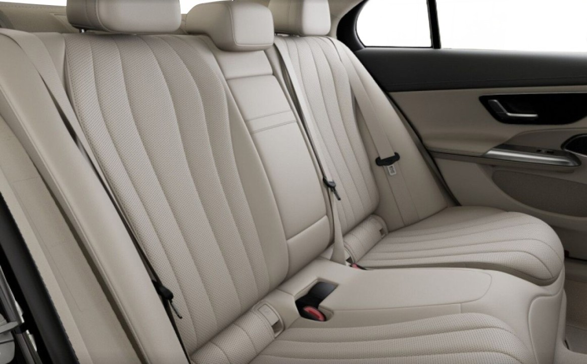 Mercedes-Benz E 300e Avantgarde - foto 15