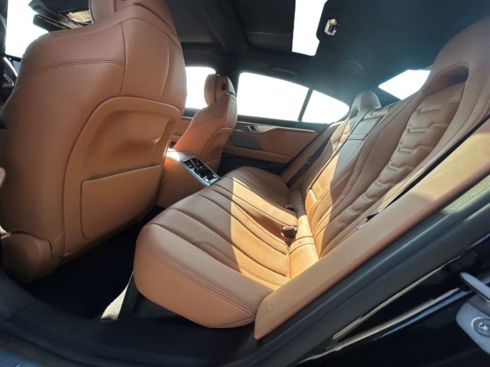 BMW Seria 8 840d xDrive Gran Coupe M-Sport - foto 10