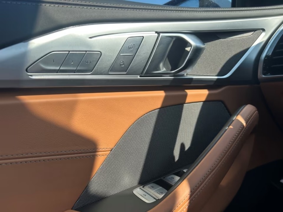 BMW Seria 8 840d xDrive Gran Coupe M-Sport - foto 11