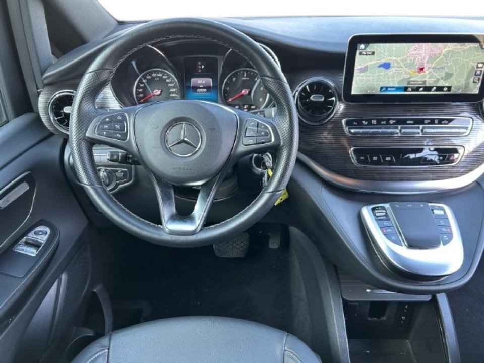 Mercedes-Benz V 300d 4MATIC Extralong Avantgarde - foto 7