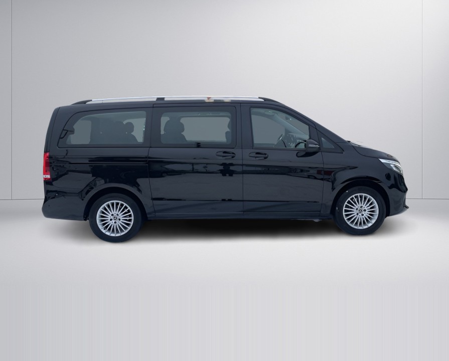 Mercedes-Benz V 300d 4MATIC Long (2)