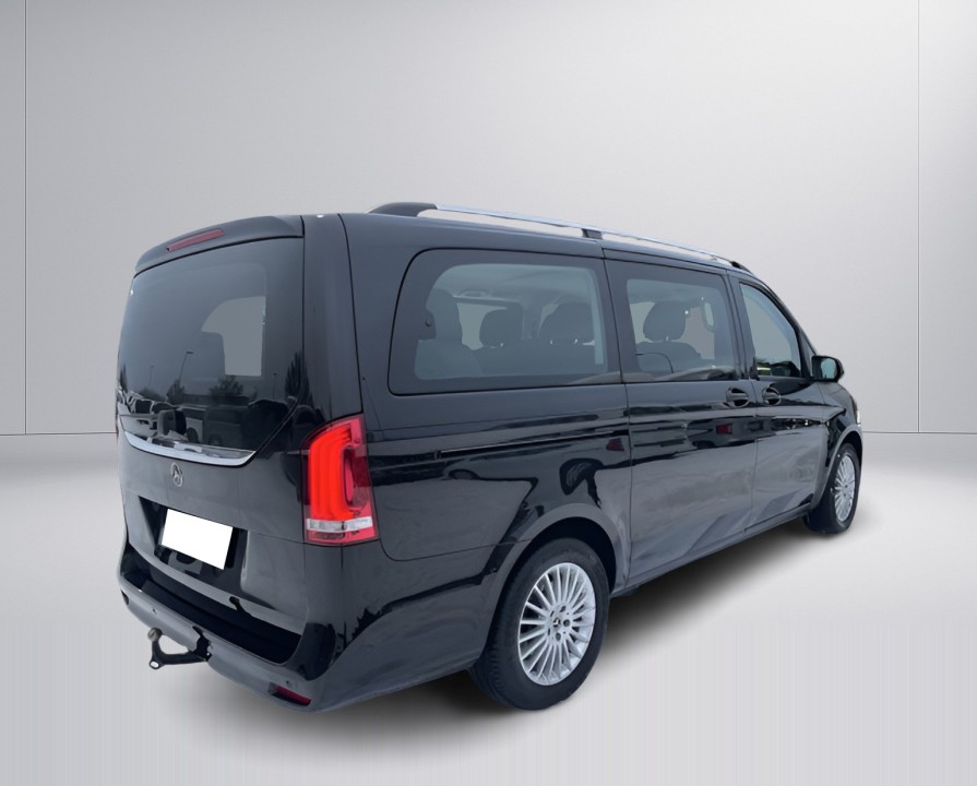 Mercedes-Benz V 300d 4MATIC Long (3)