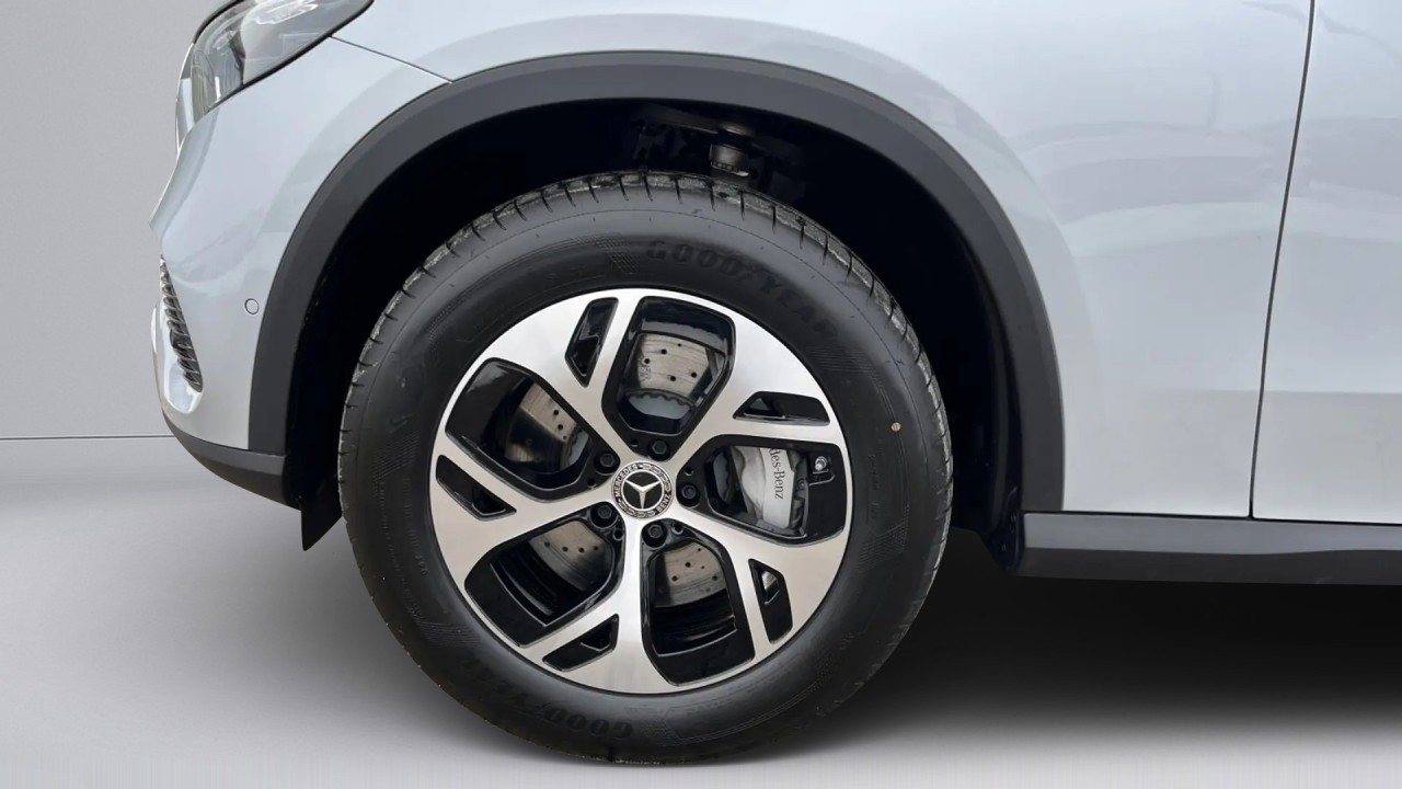 Mercedes-Benz GLC 300de 4MATIC Avantgarde - foto 14