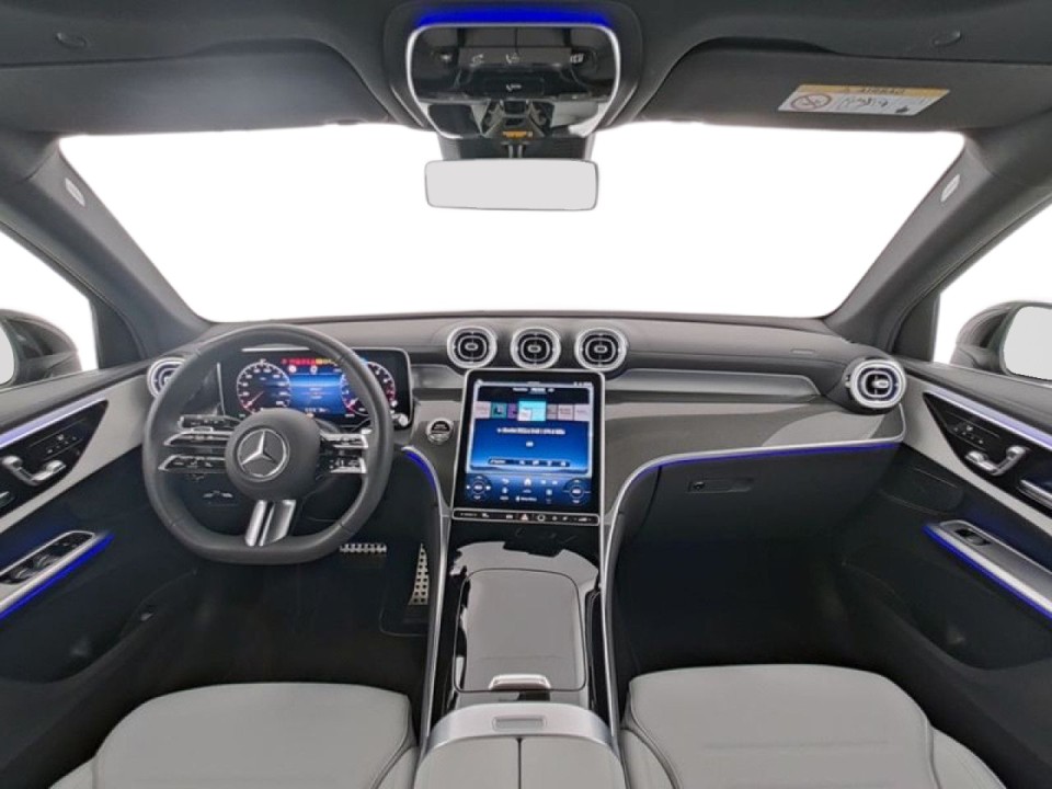 Mercedes-Benz GLC 300 4MATIC AMG Line (3)