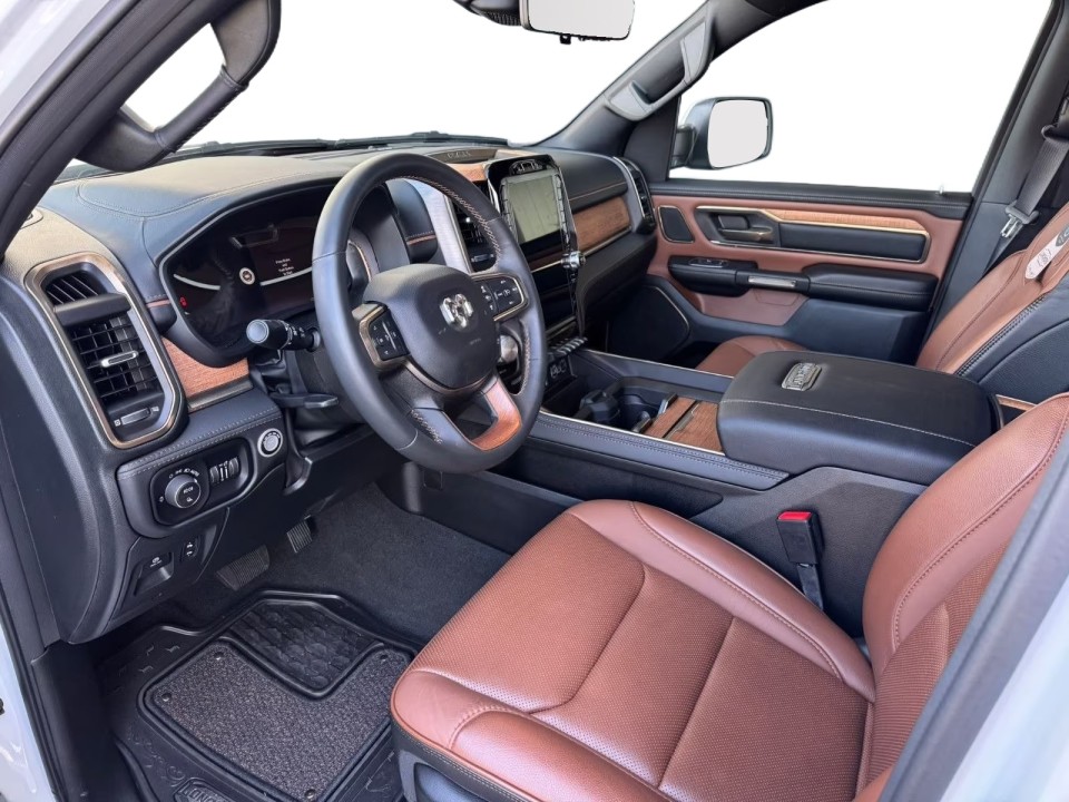 Dodge RAM 1500 Longhorn - foto 7