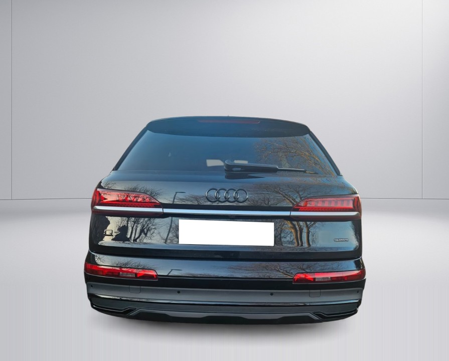 Audi Q7 55 TFSIe quattro (3)