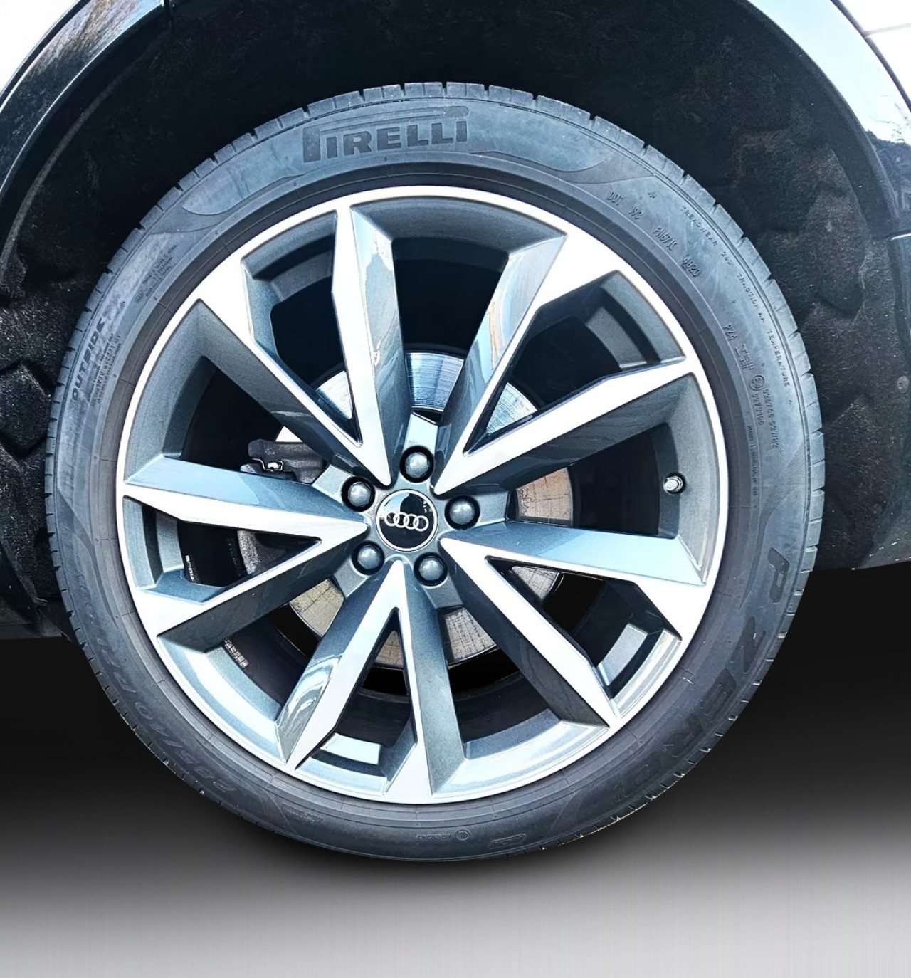 Audi Q7 55 TFSIe quattro - foto 12