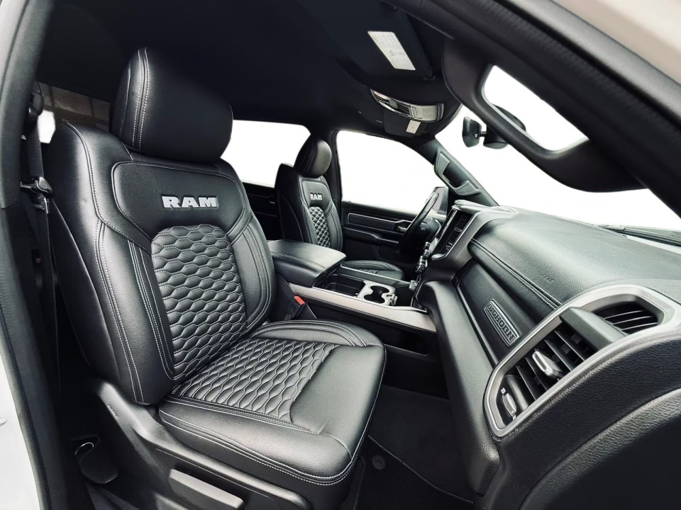 Dodge RAM 1500 - foto 25