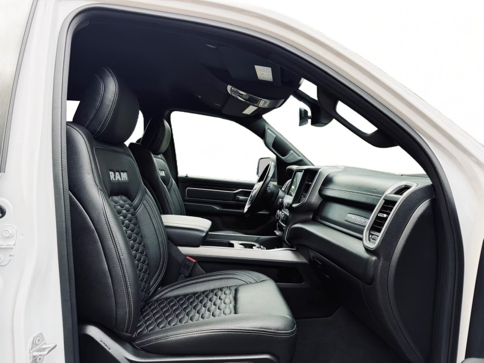 Dodge RAM 1500 - foto 28