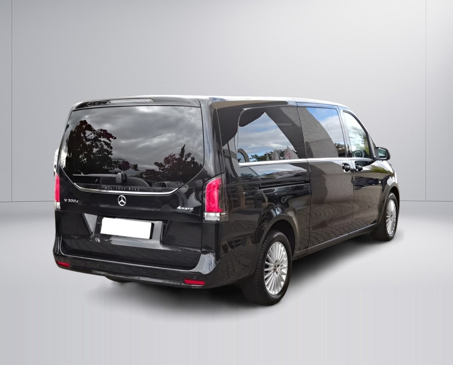 Mercedes-Benz V 300d 4MATIC Extralong Avantgarde (3)