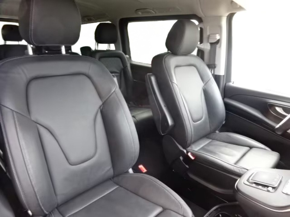 Mercedes-Benz V 300d 4MATIC Extralong Avantgarde - foto 15