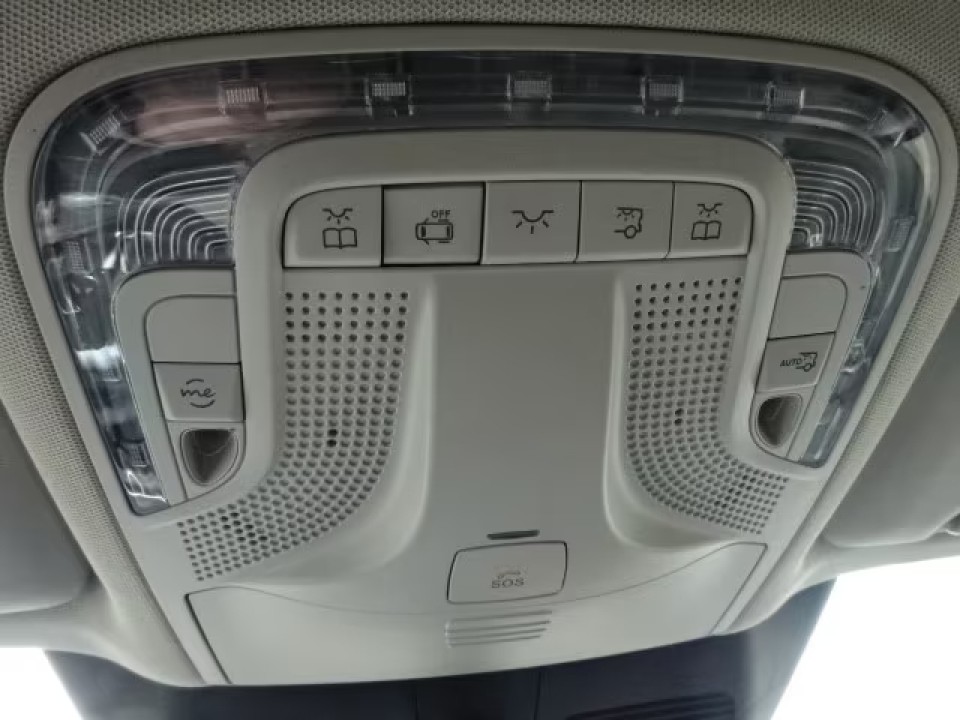 Mercedes-Benz V 300d 4MATIC Extralong Avantgarde - foto 22