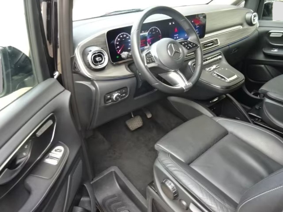 Mercedes-Benz V 300d 4MATIC Extralong Avantgarde - foto 9