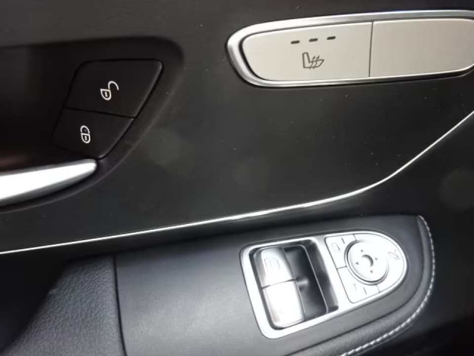 Mercedes-Benz V 300d 4MATIC Extralong Avantgarde - foto 25