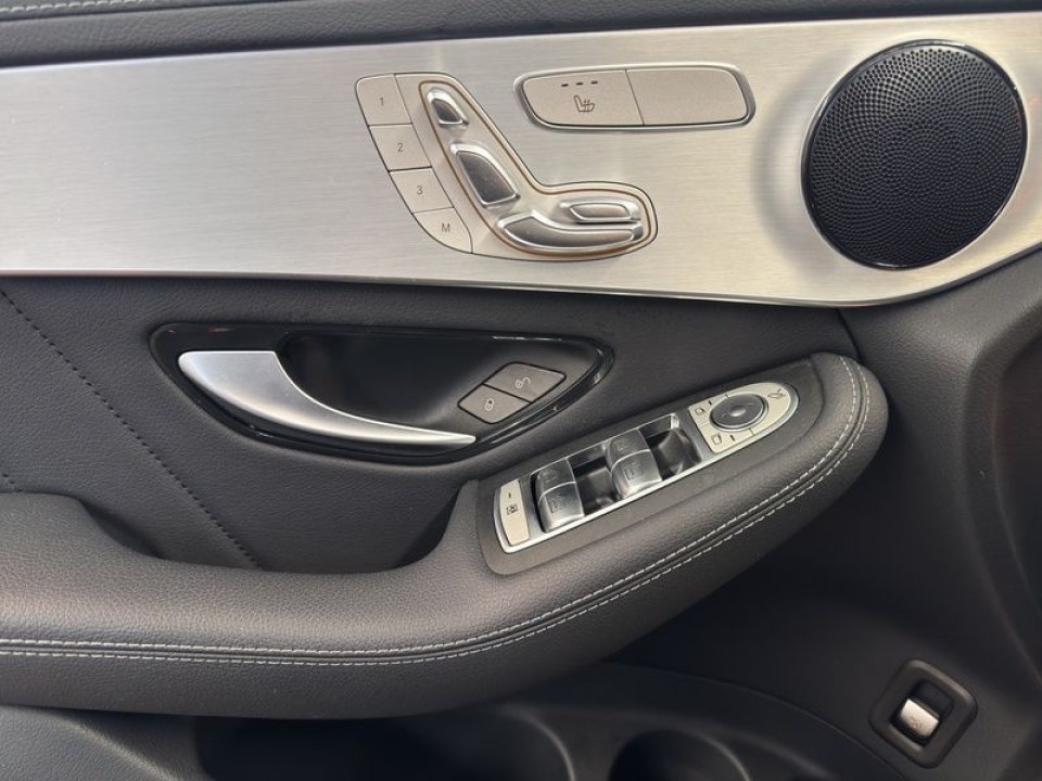 Mercedes-Benz GLC Coupé Mercedes-Benz GLC Coupe 300 4MATIC AMG Line - foto 15