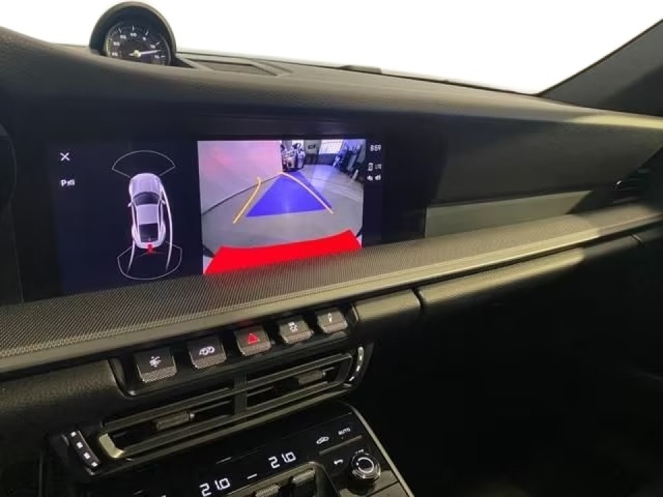 Porsche 911 Carrera 4 - foto 11