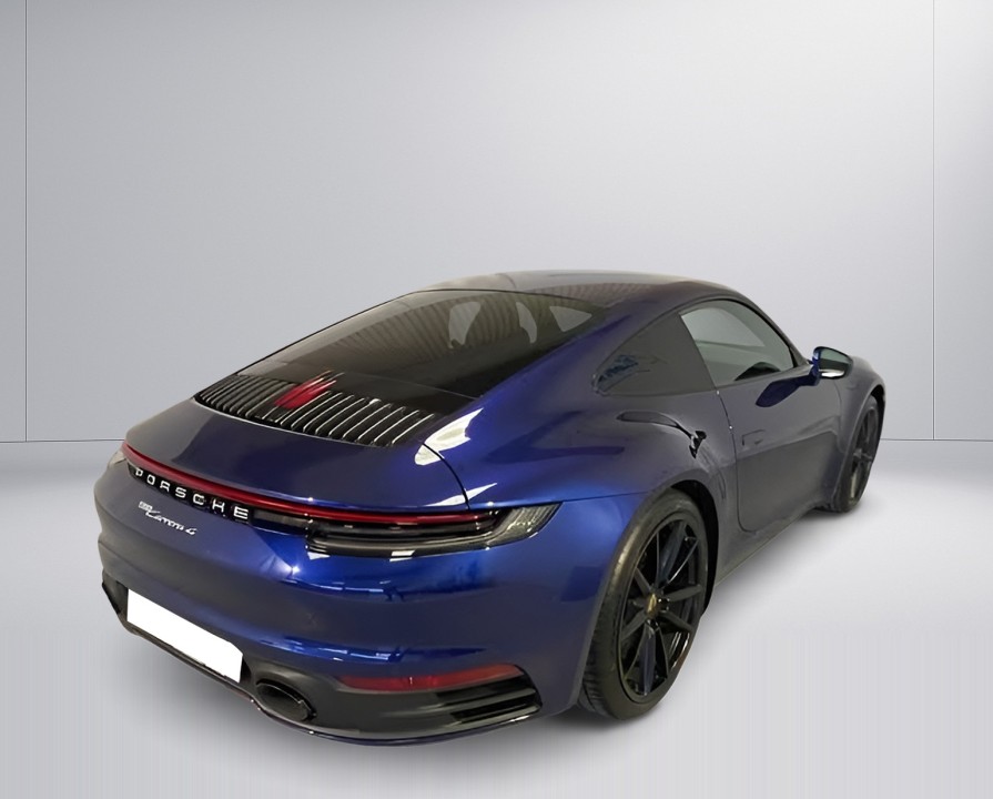 Porsche 911 Carrera 4 (2)