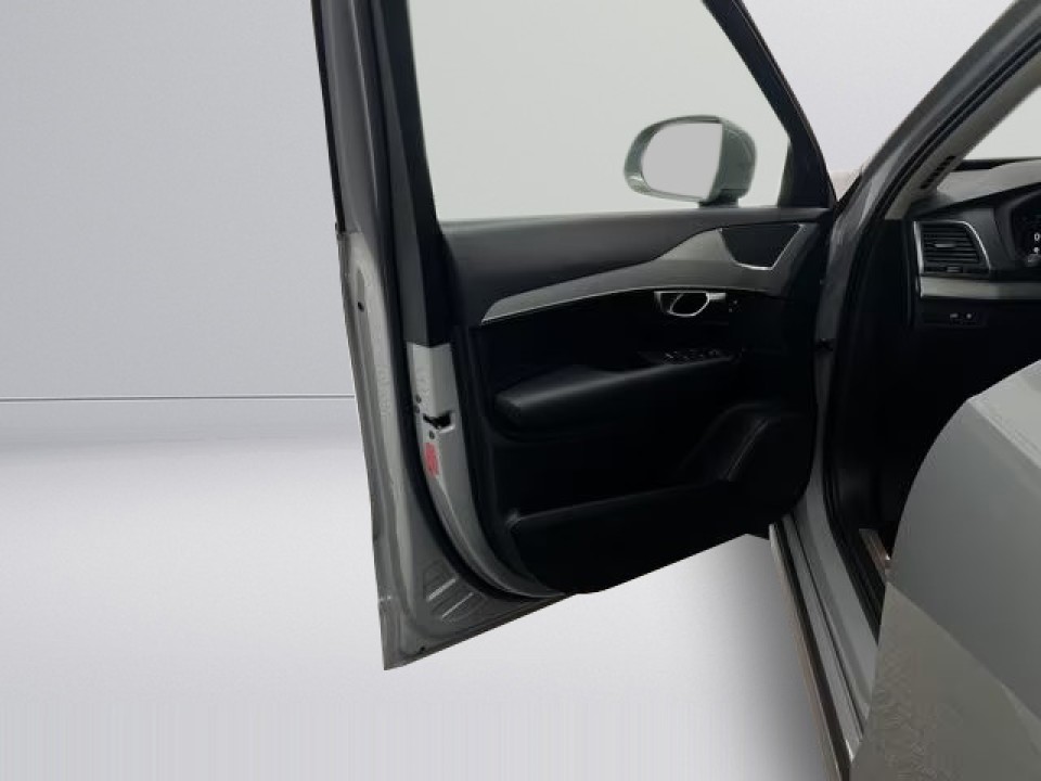 Volvo XC 90 T8 Recharge AWD - foto 26