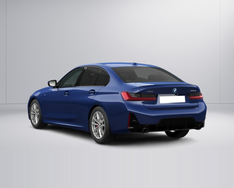 BMW Seria 3 330e xDrive (4)