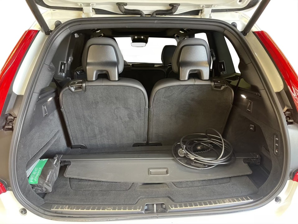 Volvo XC 90 T8 Recharge AWD R-Design - foto 15