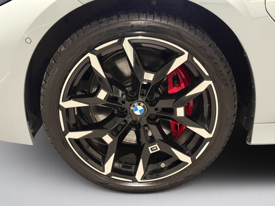 BMW Seria 3 330e xDrive M-Sport Pro - foto 17