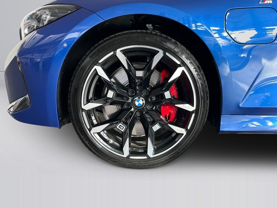 BMW Seria 3 330e xDrive M-Sport Pro - foto 12
