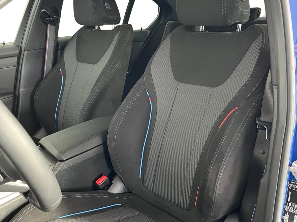 BMW Seria 3 330e xDrive M-Sport Pro - foto 8