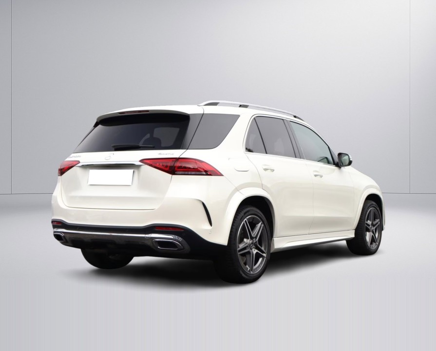 Mercedes-Benz GLE 400d 4MATIC AMG (2)
