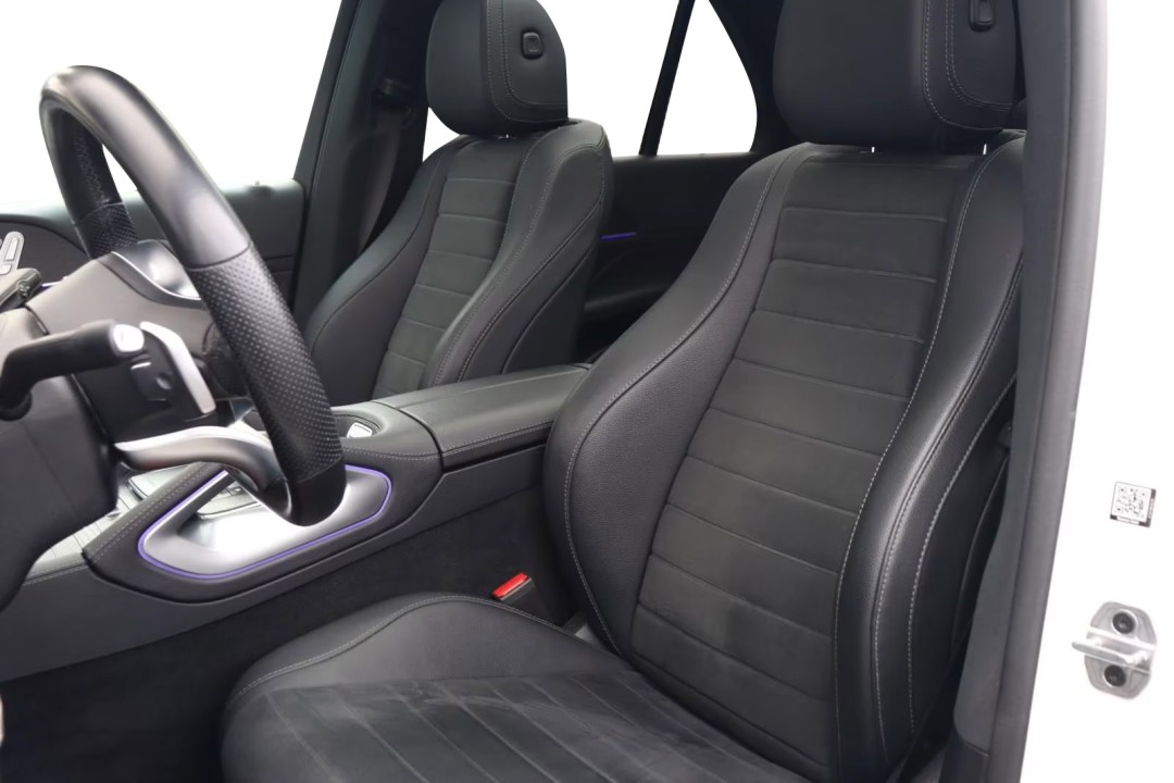 Mercedes-Benz GLE 400d 4MATIC AMG - foto 7