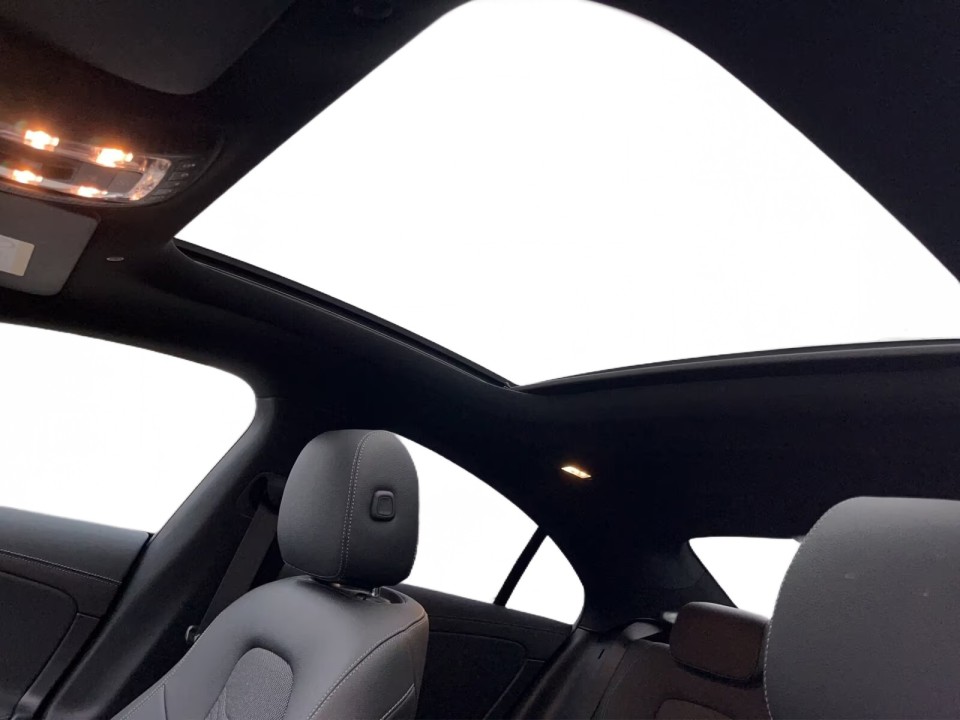 Mercedes-Benz CLA 200d - foto 17