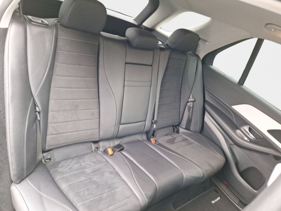 Mercedes-Benz GLE 400d 4MATIC - foto 17