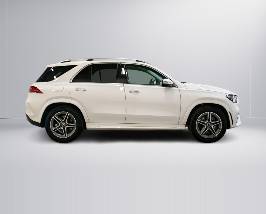 Mercedes-Benz GLE 400d 4MATIC AMG (2)