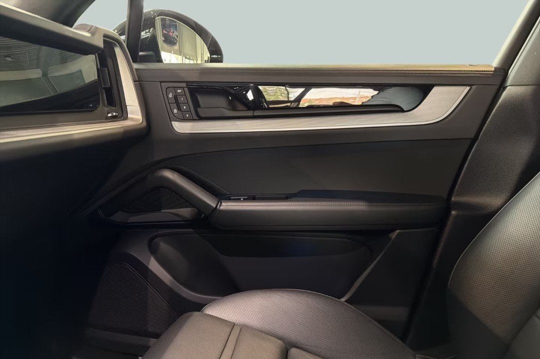 Porsche Cayenne E-Hybrid - foto 19