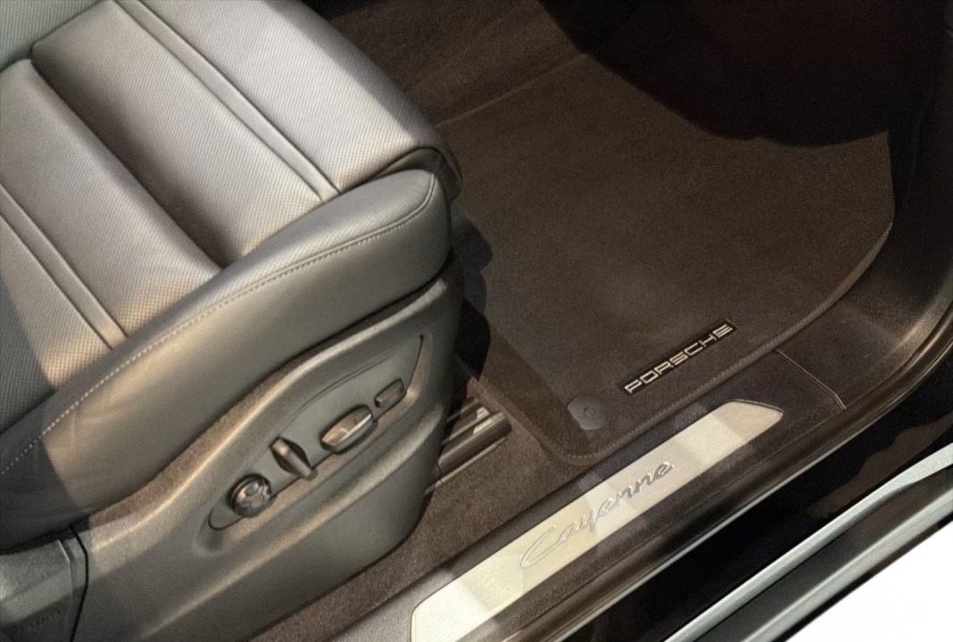 Porsche Cayenne E-Hybrid - foto 24