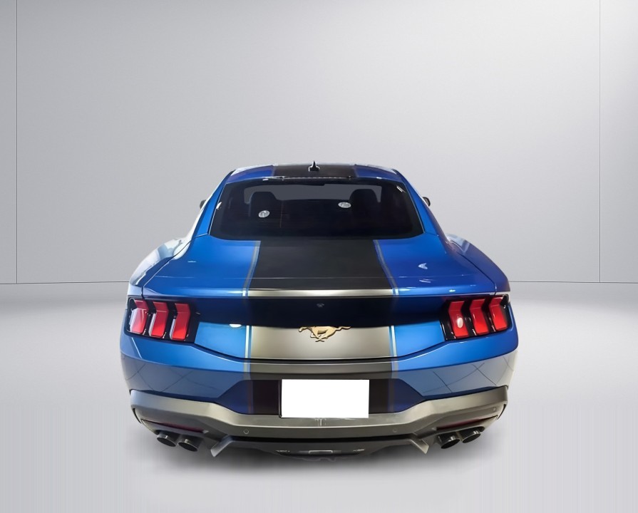 Ford Mustang - foto 6