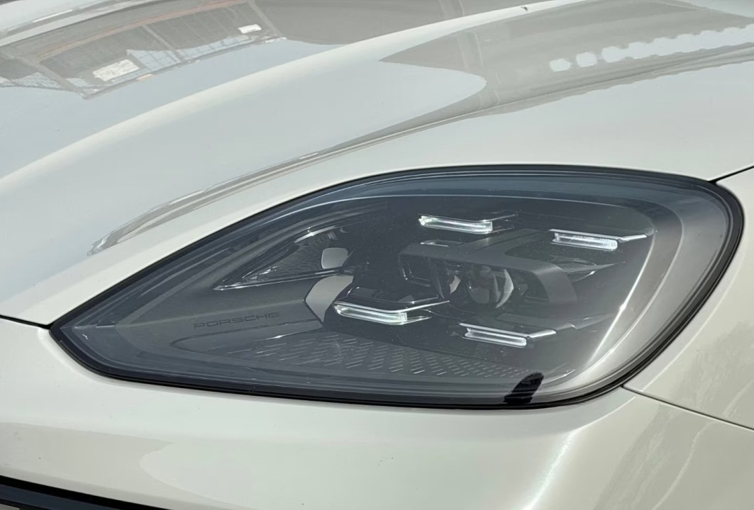 Porsche Cayenne E-Hybrid - foto 21