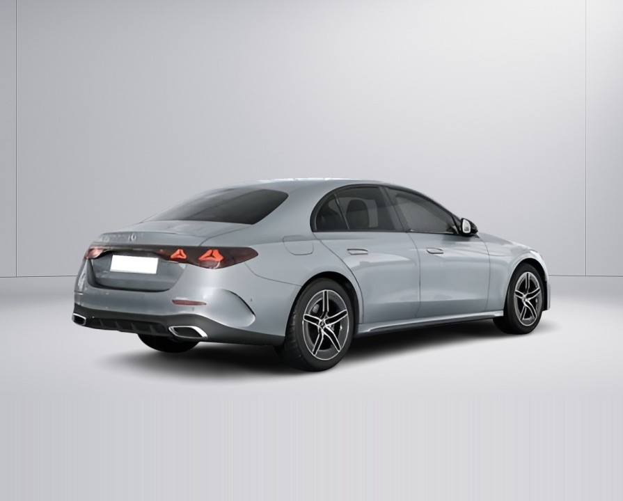 Mercedes-Benz E 220d AMG (5)