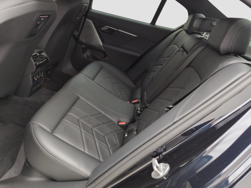 BMW Seria 5 520d xDrive - foto 10