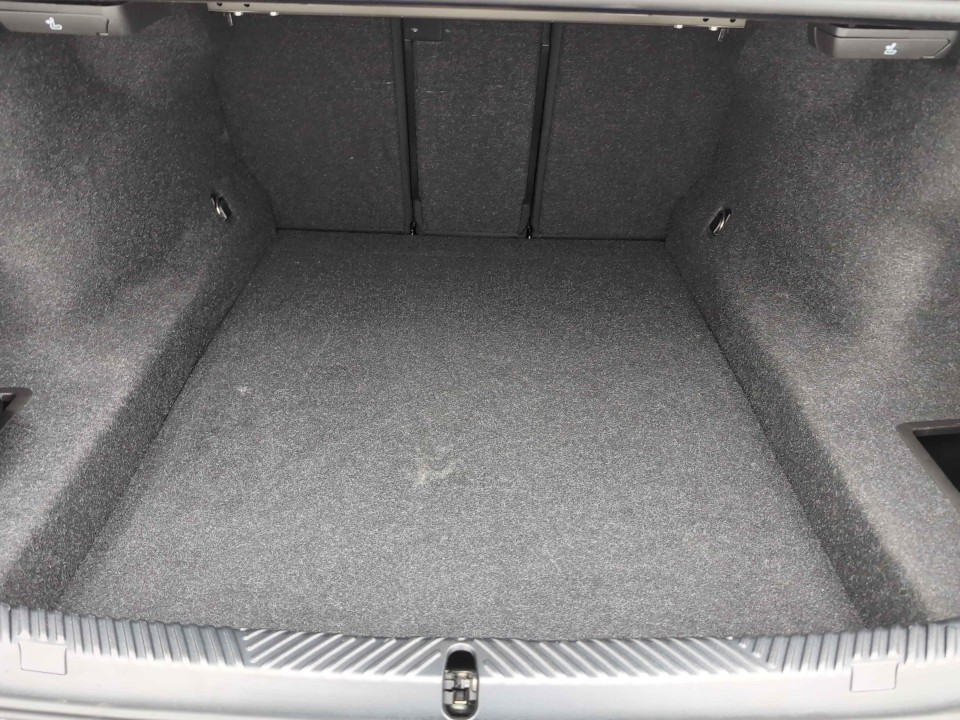 BMW Seria 5 520d xDrive - foto 11