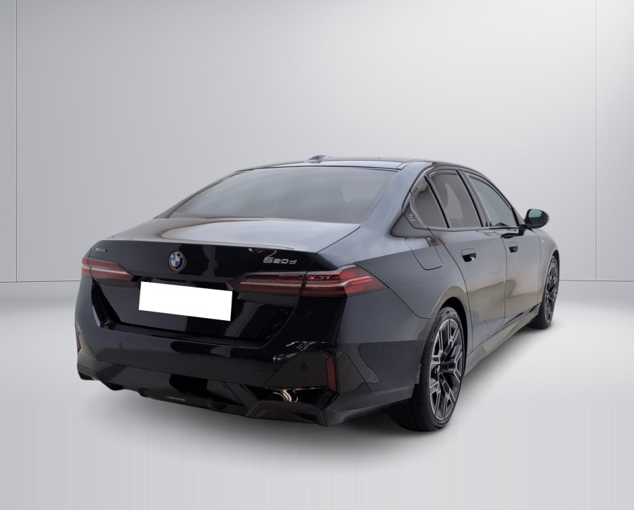 BMW Seria 5 520d xDrive (3)