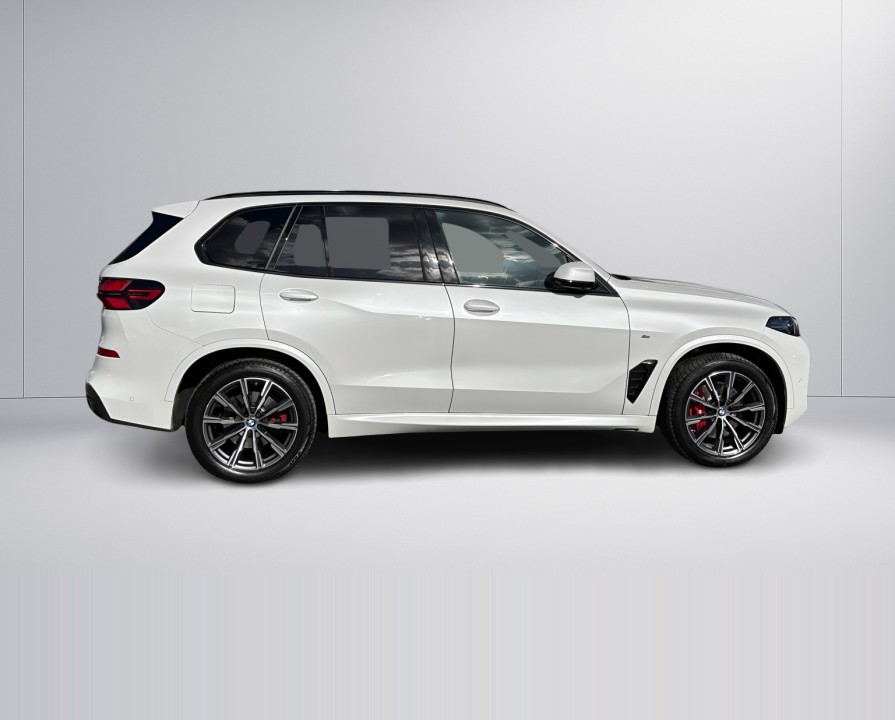 BMW X5 xDrive40i (2)