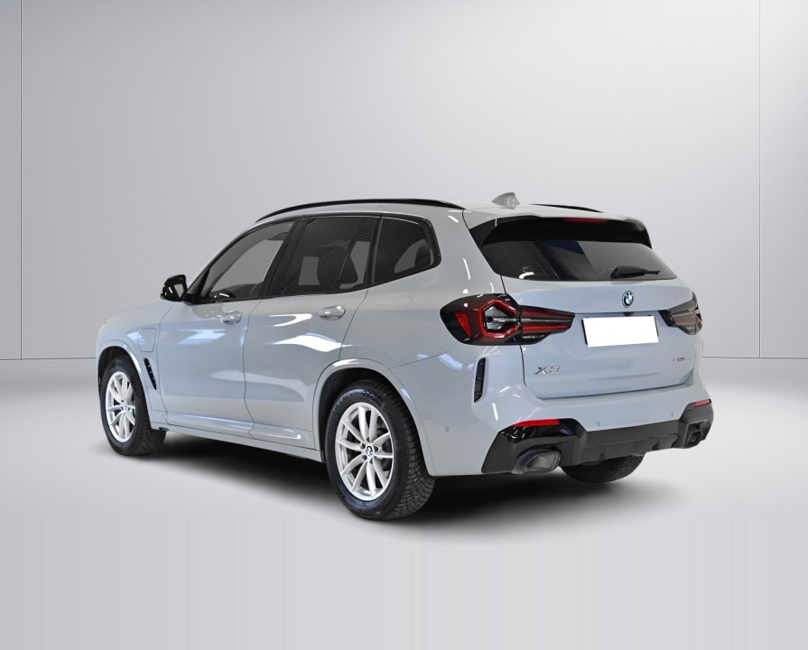 BMW X3 xDrive30e M-Sport (5)
