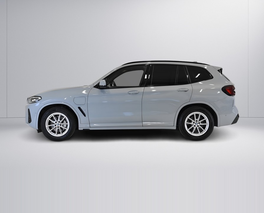 BMW X3 xDrive30e M-Sport (4)