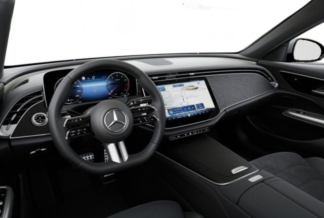 Mercedes-Benz E 200 4MATIC AMG - foto 20