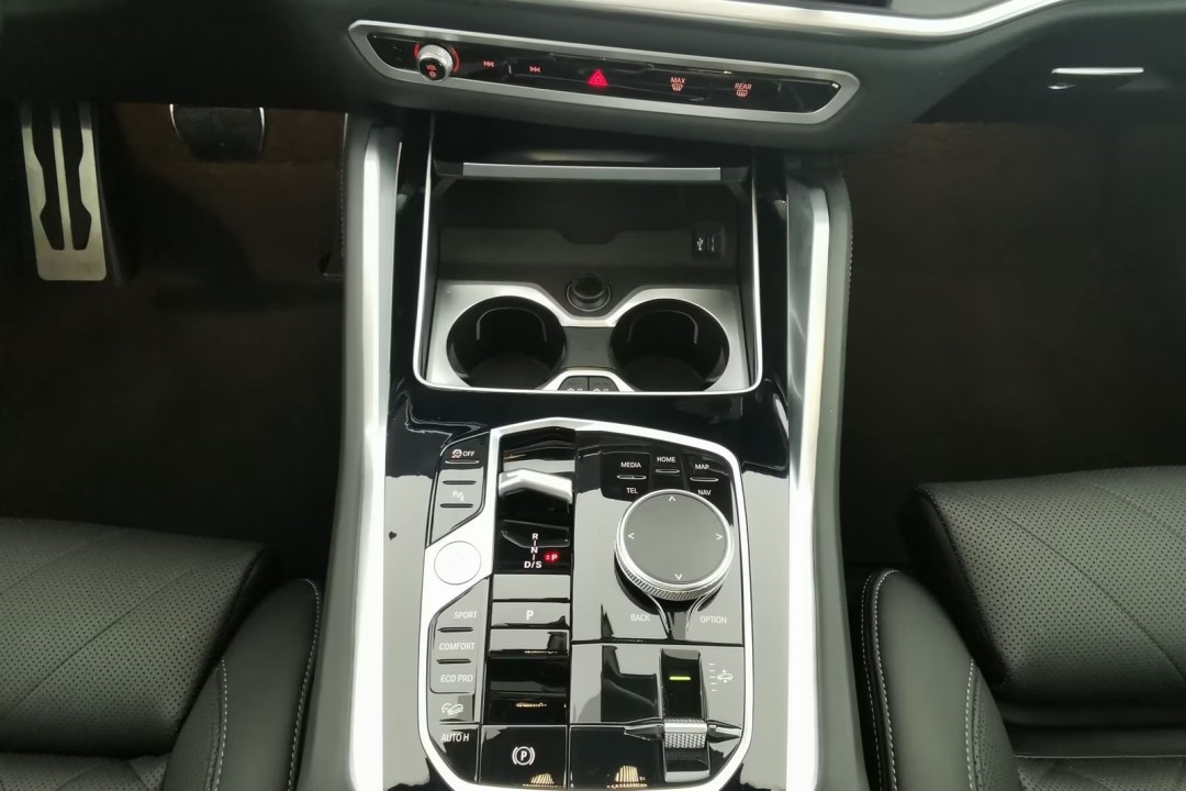 BMW X6 xDrive30d M-Sport - foto 9