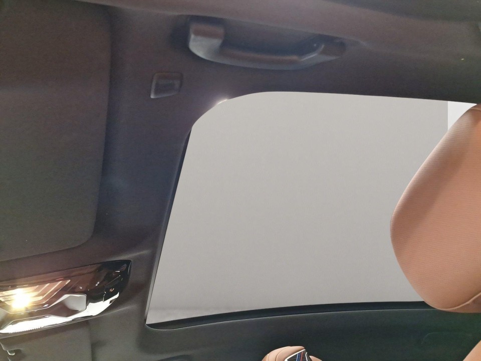 BMW Seria 7 740d xDrive - foto 14