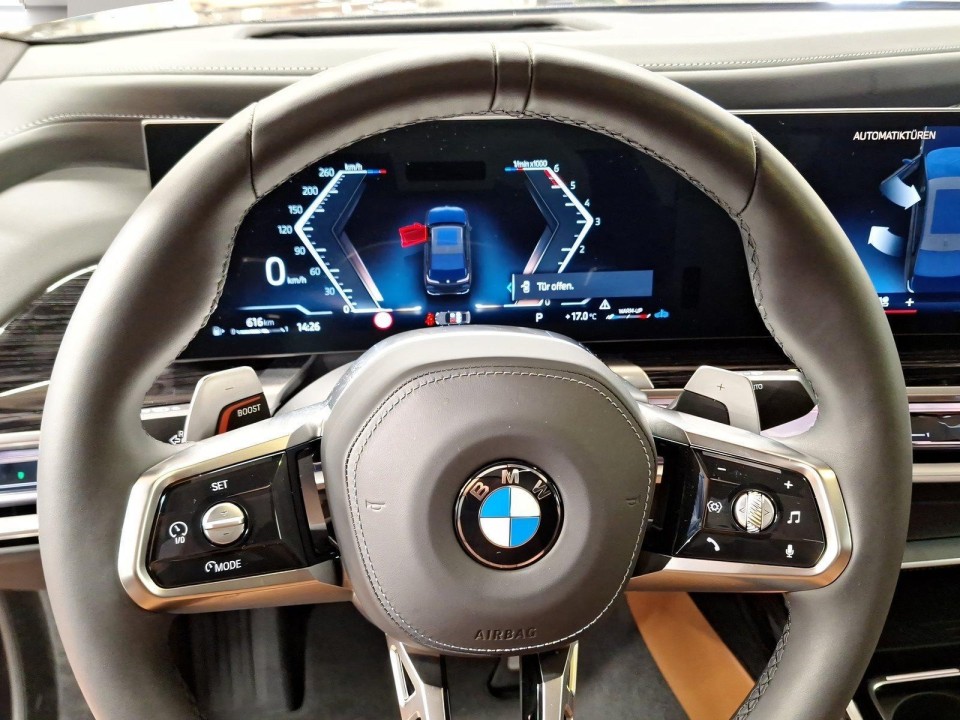 BMW Seria 7 740d xDrive (5)